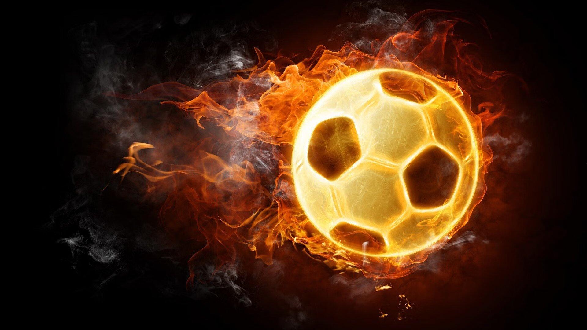 尤文边卫坎比亚索遭禁赛两场 意甲首轮红牌引发战术震荡与深度反思